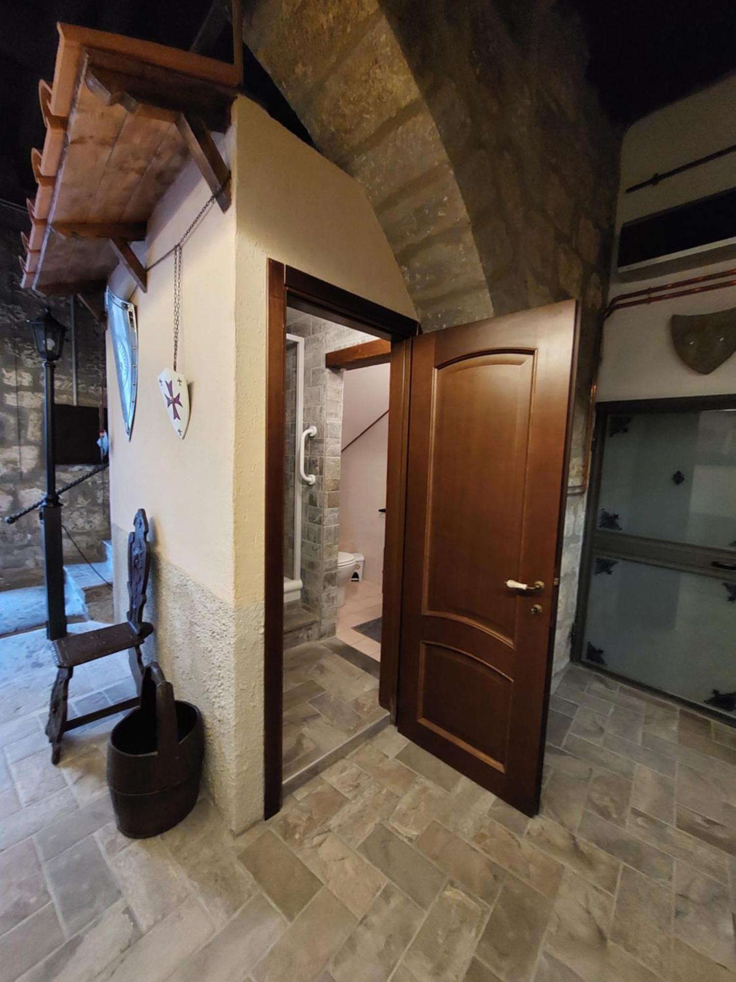 Alloggio Turistico "L'Incontro" 6 Βιτέρμπο Εξωτερικό φωτογραφία